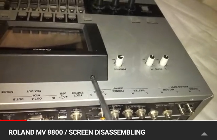 Roland MV-8000 & Roland MV-8800 SCREEN DISSEMB.jpg